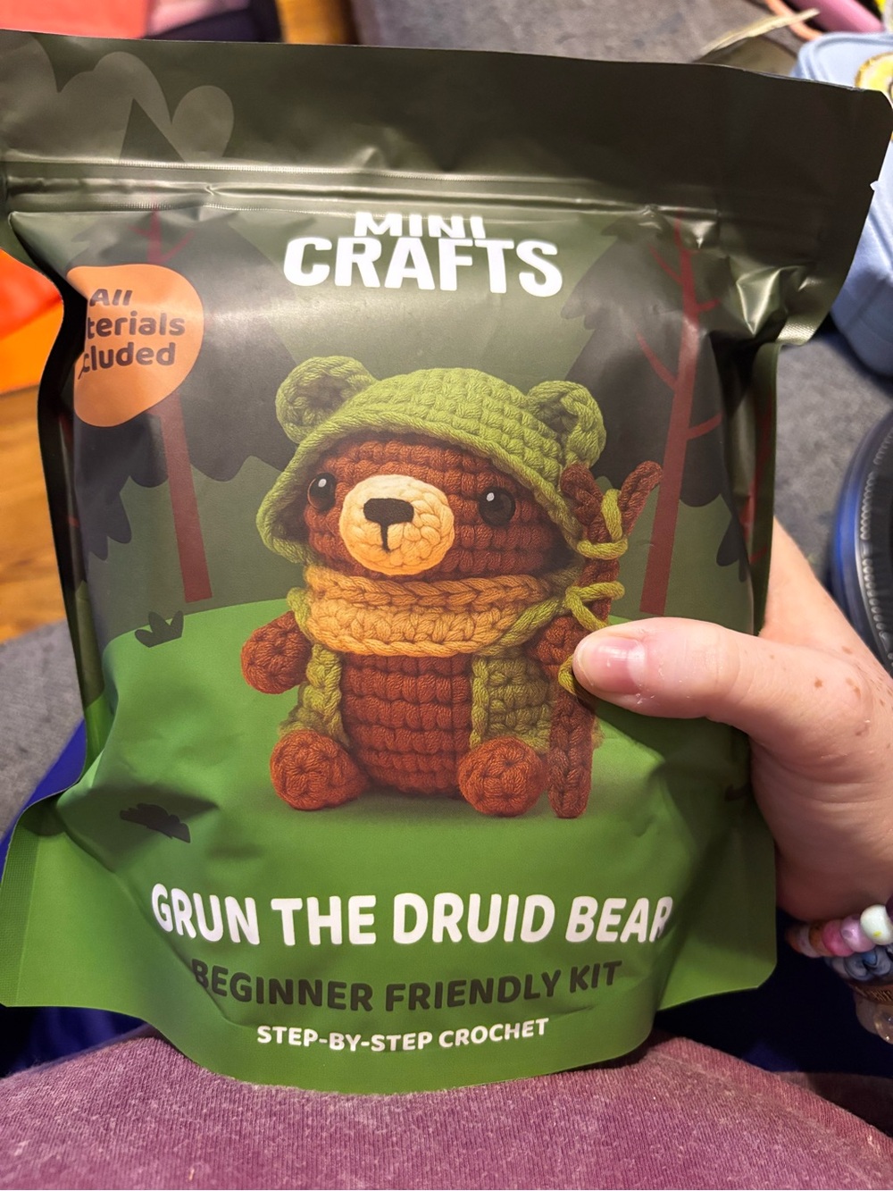 Mini Crafts Grun the Druid Bear Crochet Kit - Green & Brown